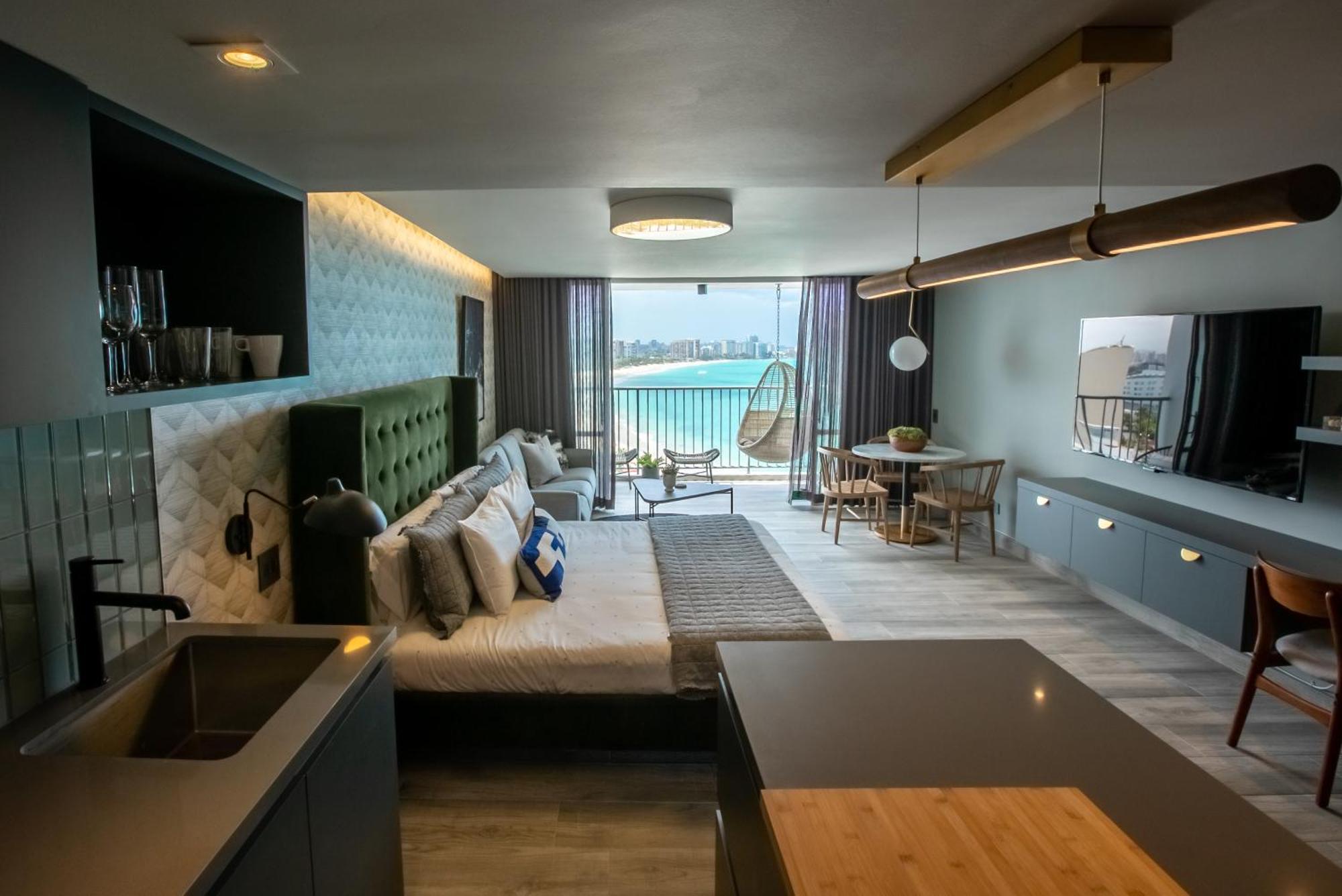 Ocean View Deluxe Suite: Pvt. Beach & Pool San Juan Exterior foto